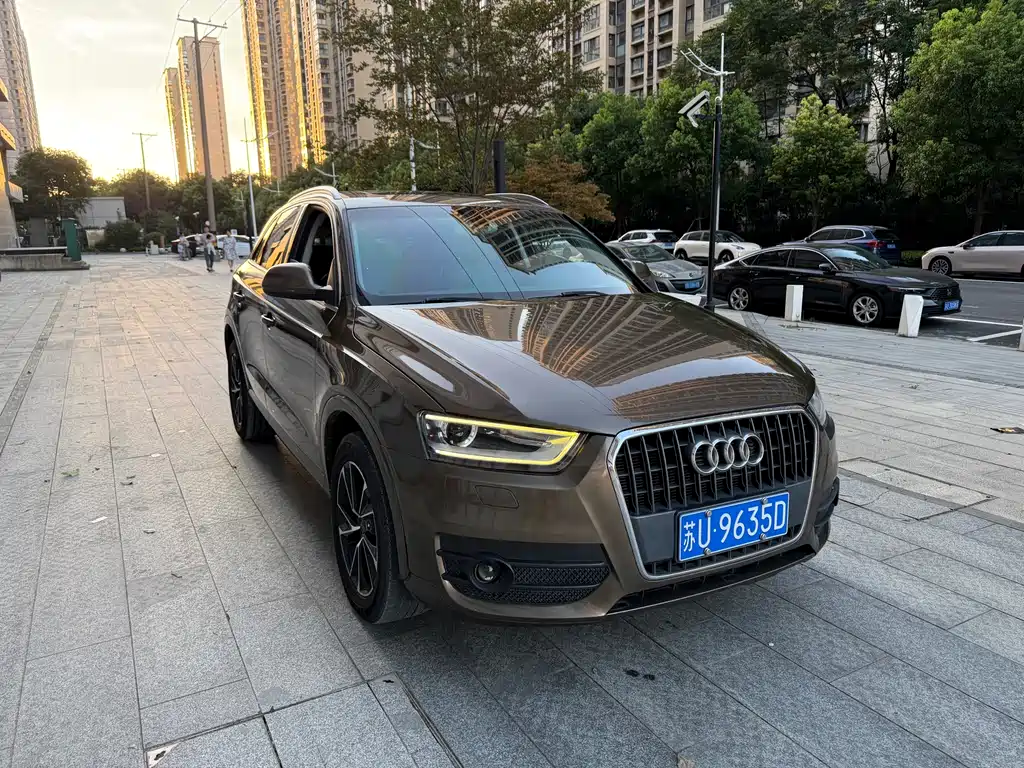 Audi Q3 2014