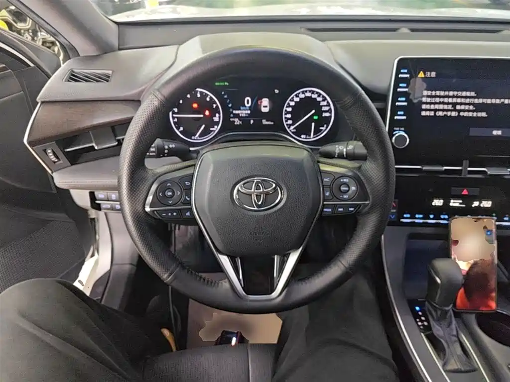 Toyota Avalon 2020 — фото 11