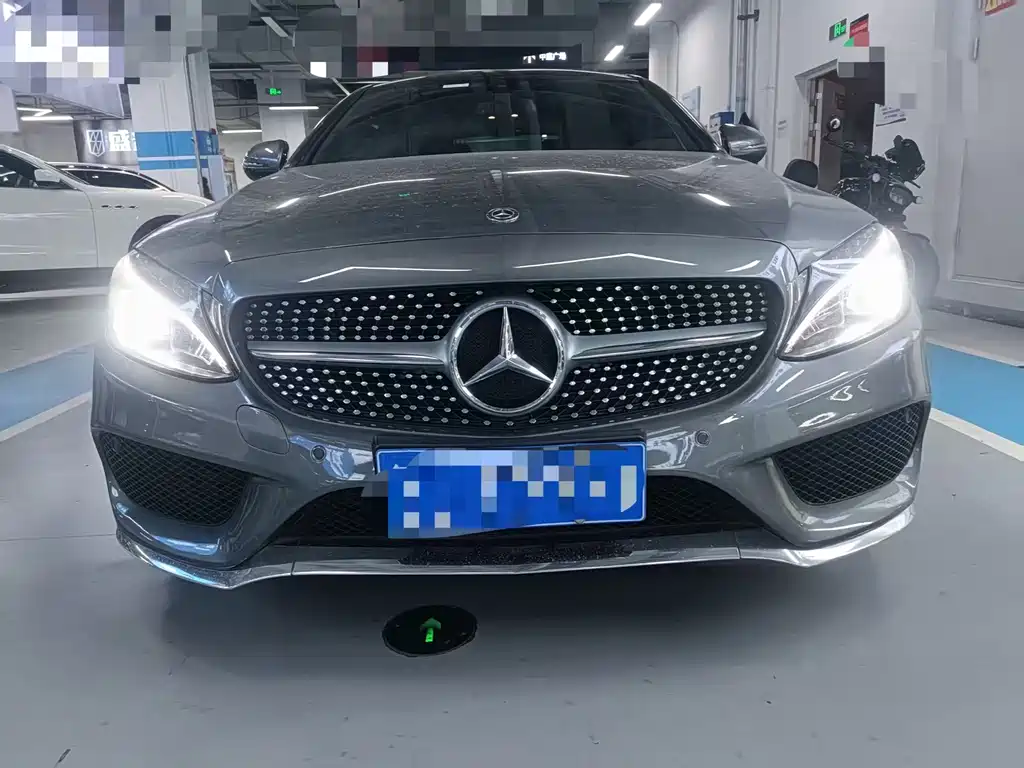 Mercedes-Benz C-Class 2018