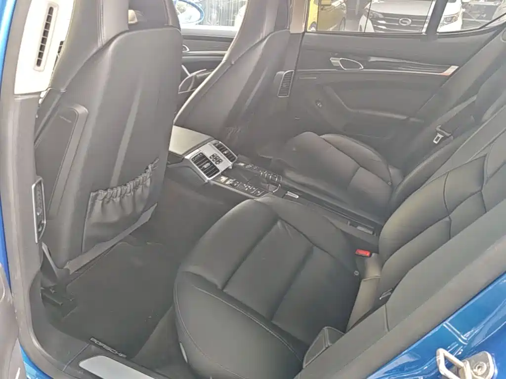 Porsche Panamera 2016 — фото 17