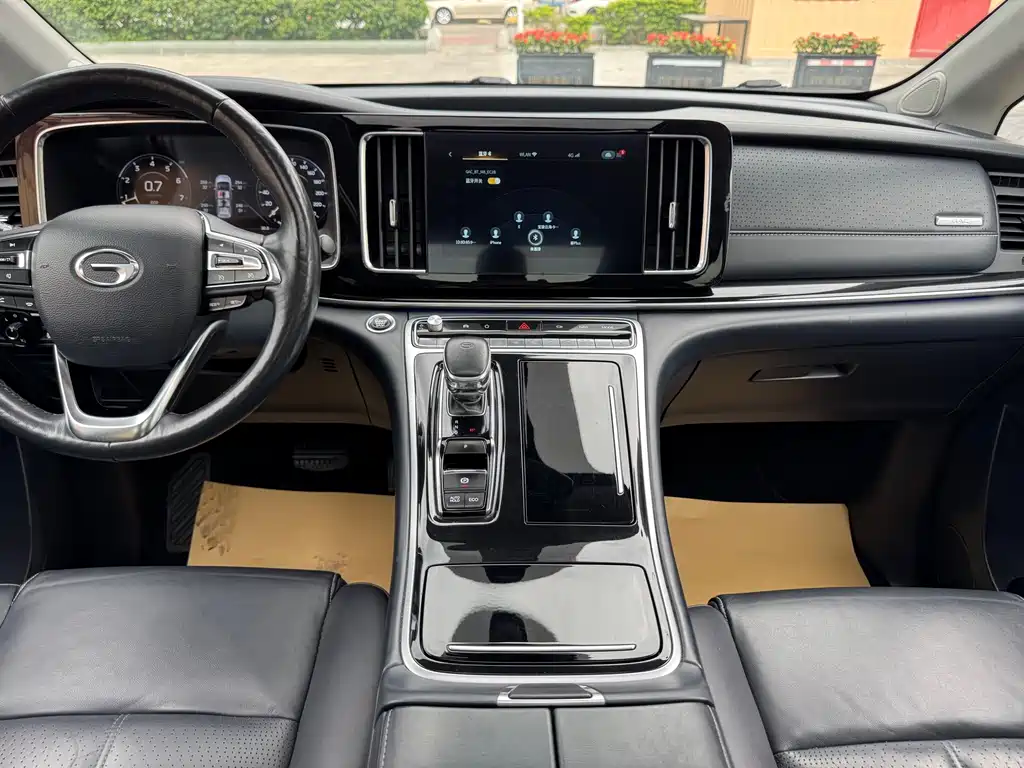 GAC Motor Trumpchi M8 2023 — фото 19