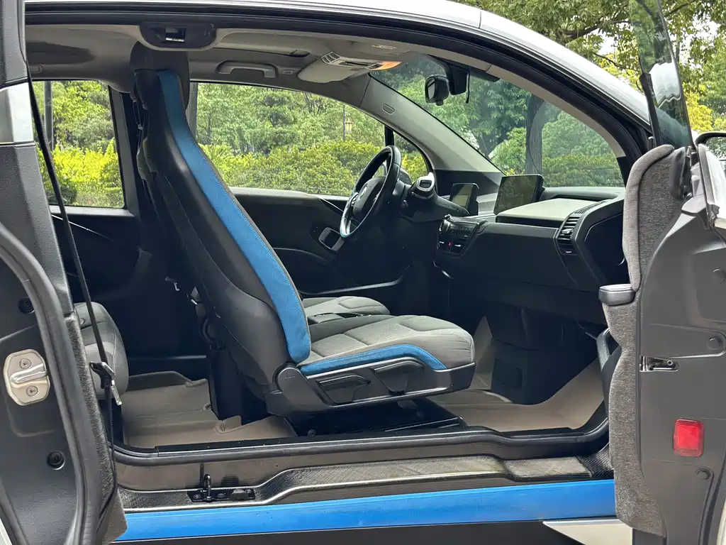 BMW i3 2017 — фото 13