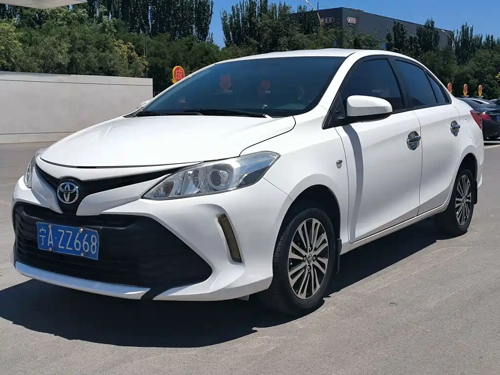 Toyota Vios 2019 — фото 1