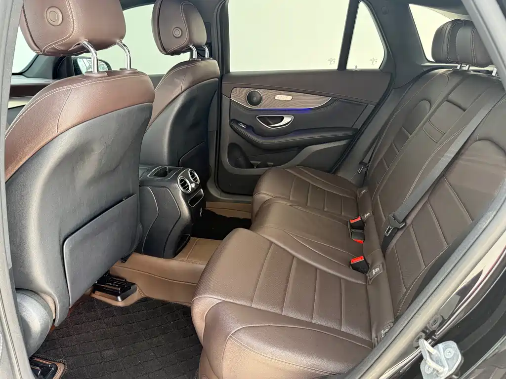 Mercedes-Benz GLC 2019 — фото 10