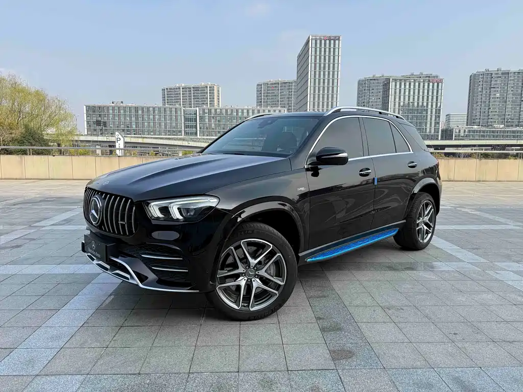 Mercedes-Benz GLE AMG 2023 — фото 1