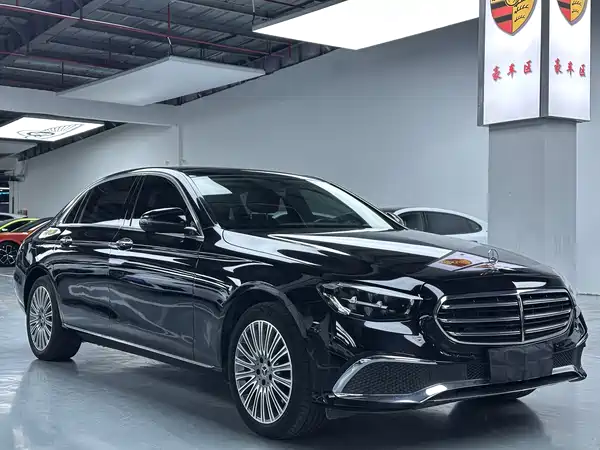 Mercedes-Benz E-Class 2023