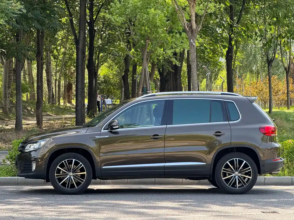 Volkswagen Tiguan 2016 — фото 3