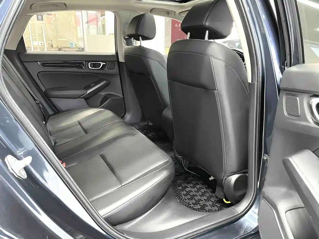 Honda Civic 2021 — фото 13