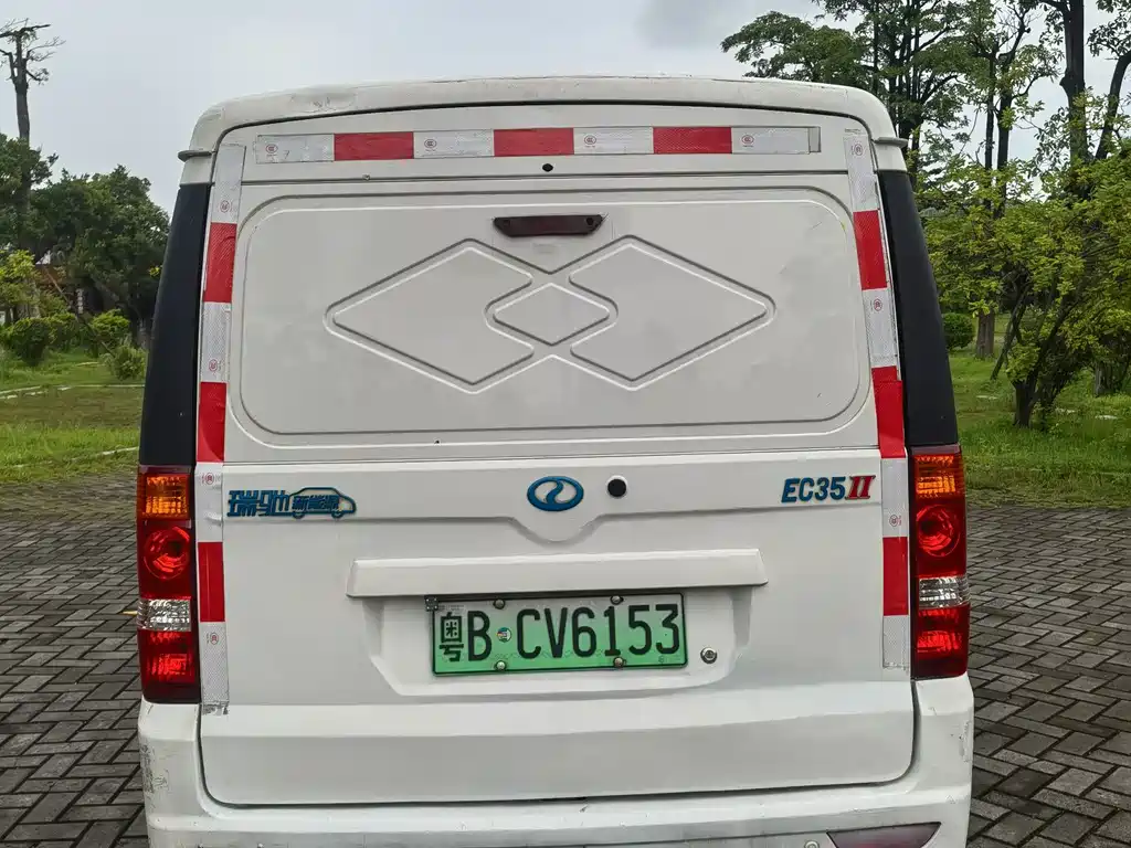 Rich Auto EC35 2021