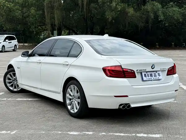 BMW 5 Series 2012