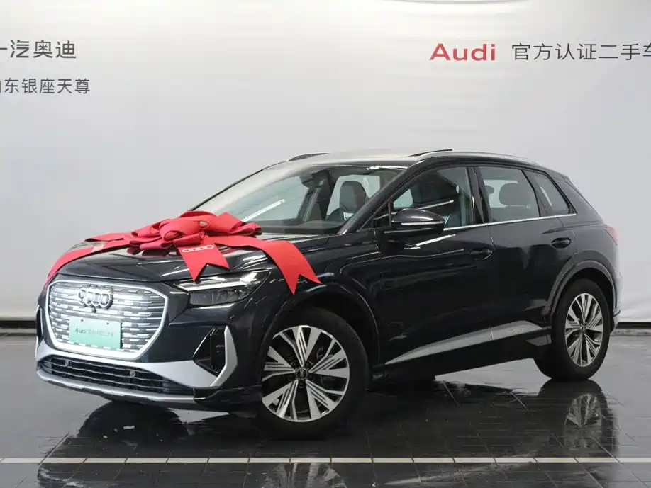 Audi Q4 E-Tron 2025 — фото 3