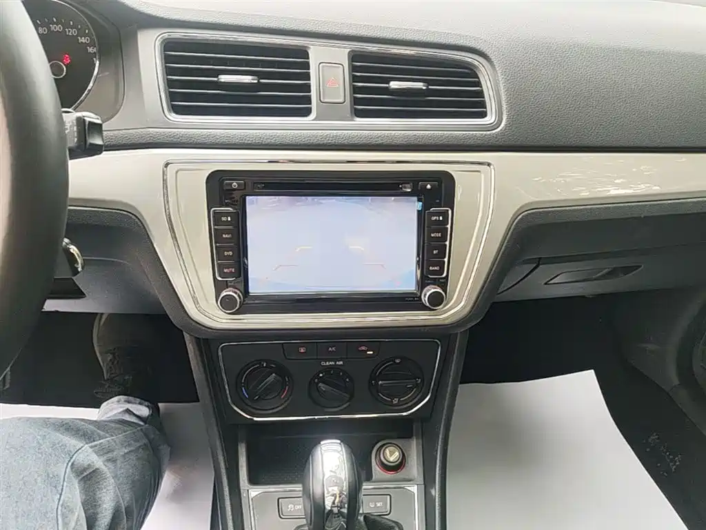 Volkswagen Gran Lavida 2015 — фото 13