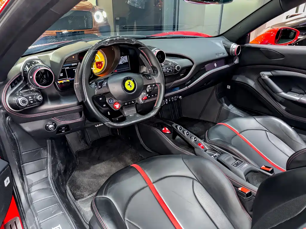 Ferrari F8 2023 — фото 5