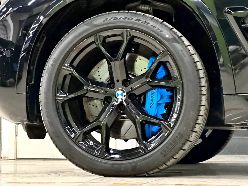BMW X5 2025 — фото 6