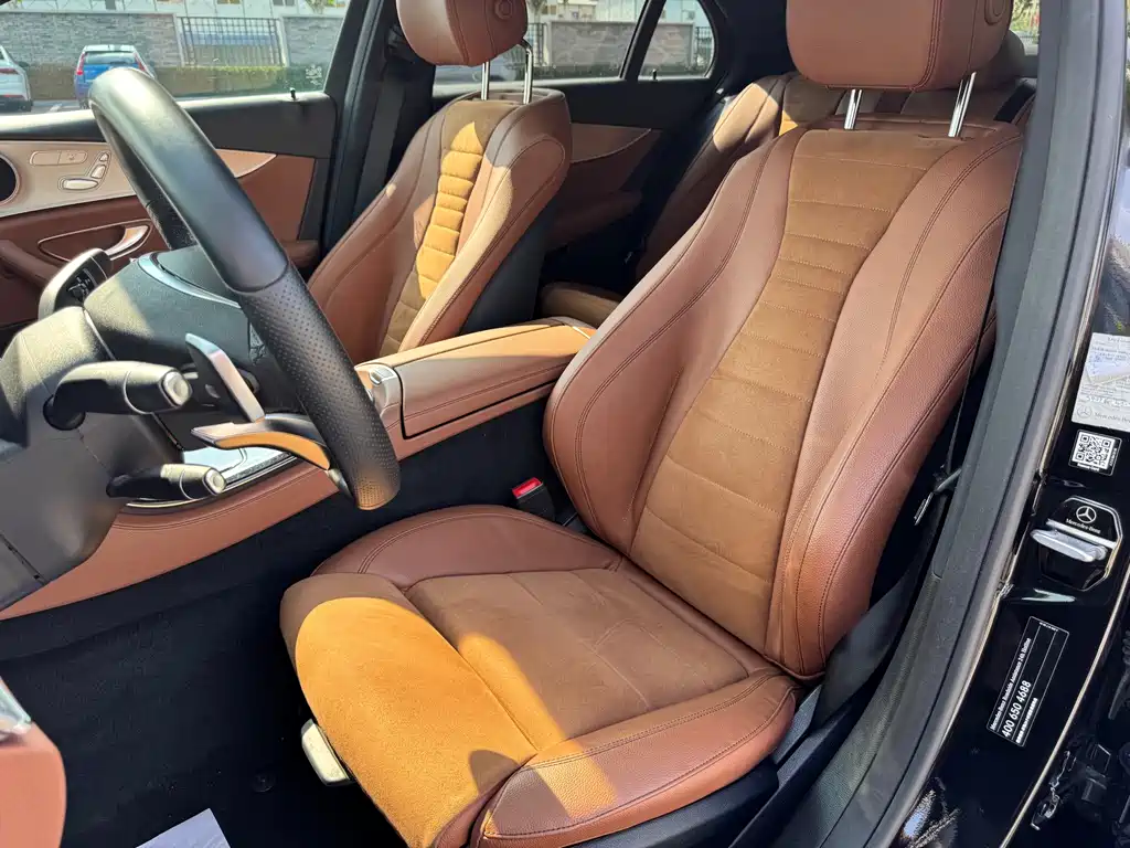 Mercedes-Benz E-Class 2018 — фото 11
