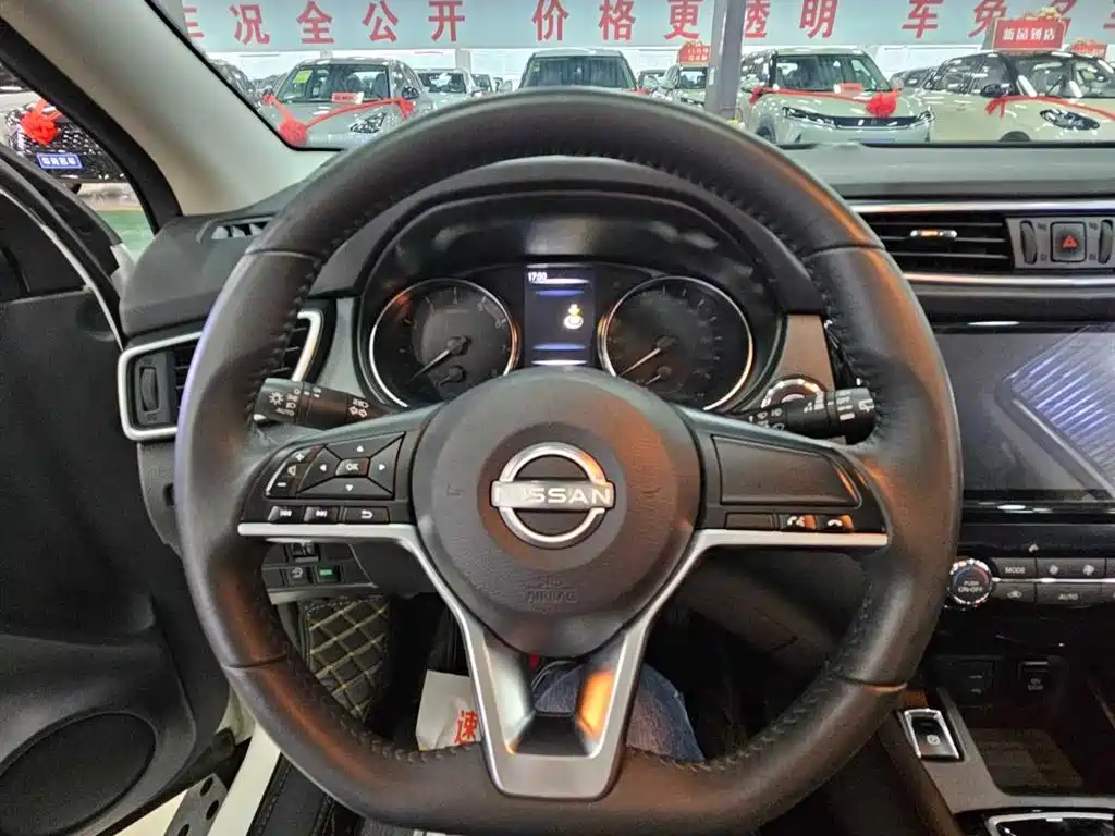 Nissan Qashqai 2023 — фото 11