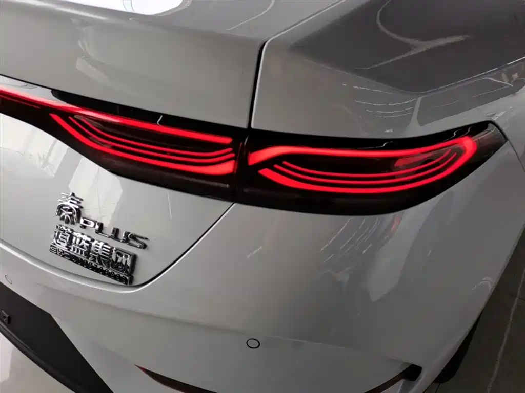 BYD Qin PLUS 2026 — фото 8