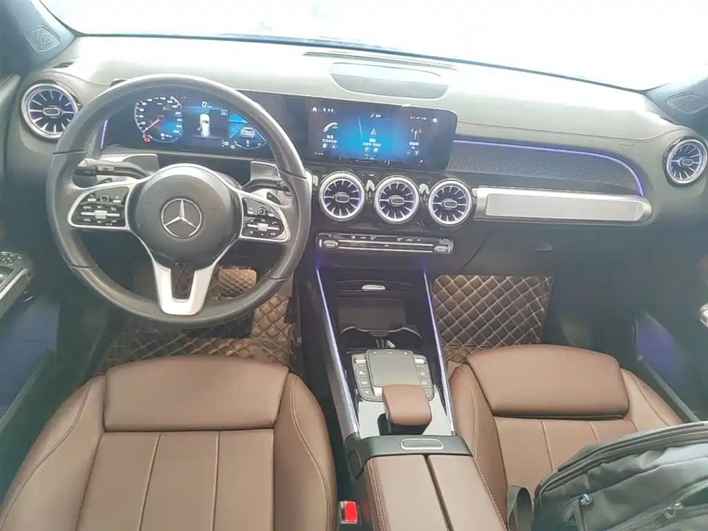 Mercedes-Benz GLB 2022 — фото 10