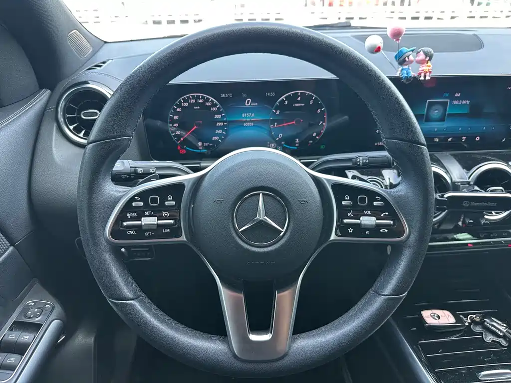 Mercedes-Benz GLA 2021