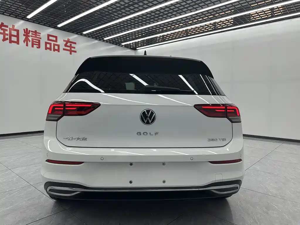 Volkswagen Golf 2022