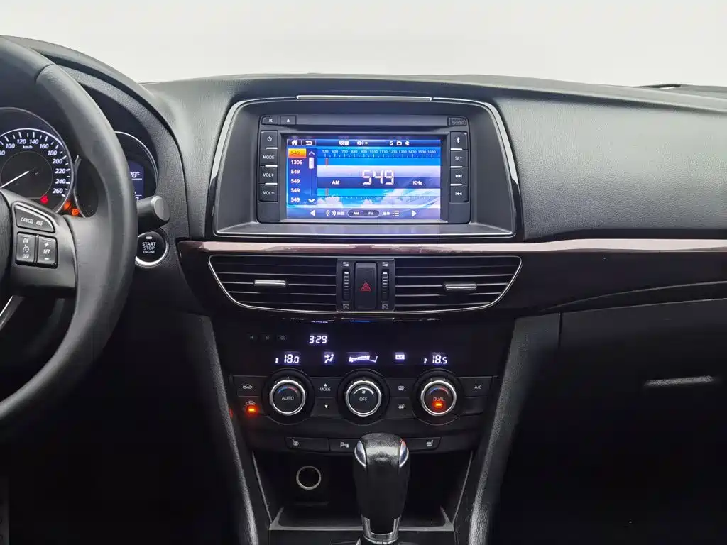 Mazda Atenza 2015 — фото 12