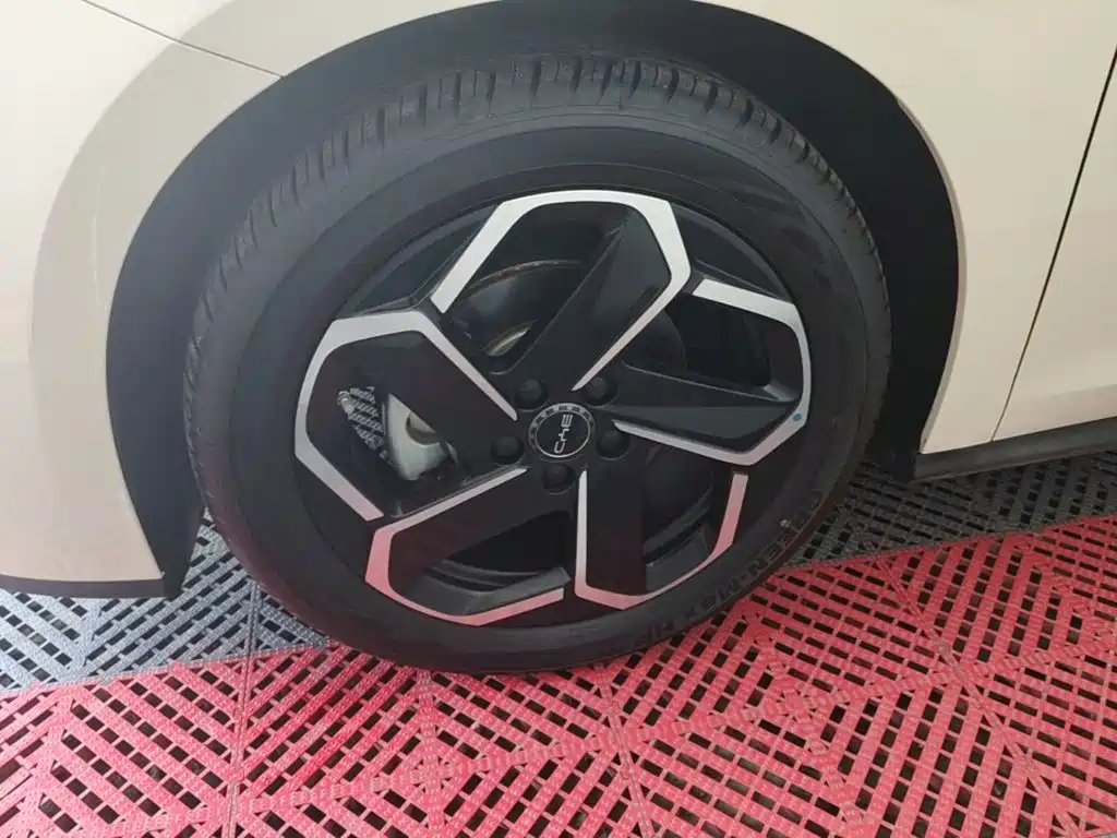 BYD Seal 06 DM-i Travel Edition 2025 — фото 23