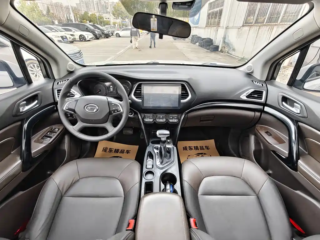 GAC Trumpchi GS4 2018 — фото 9