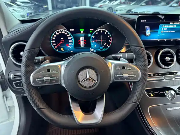 Mercedes-Benz C-Class 2021