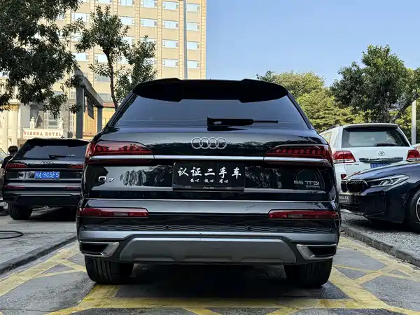 Audi Q7 2023