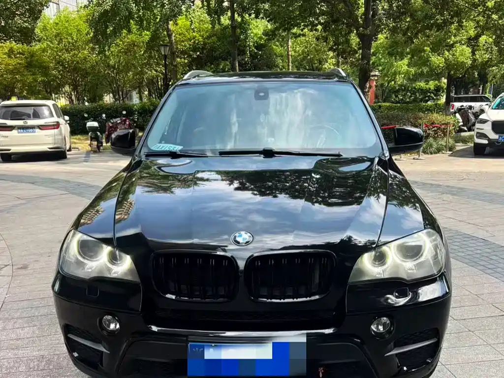 BMW X5 2012 — фото 2