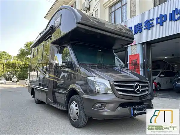 Zhongyi Sprinter RV 2016