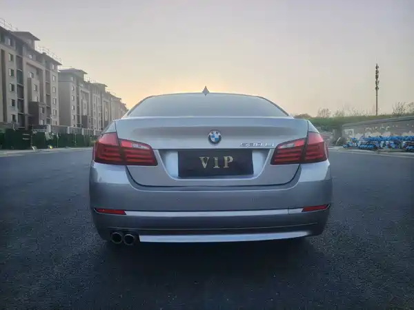 BMW 5 Series 2012