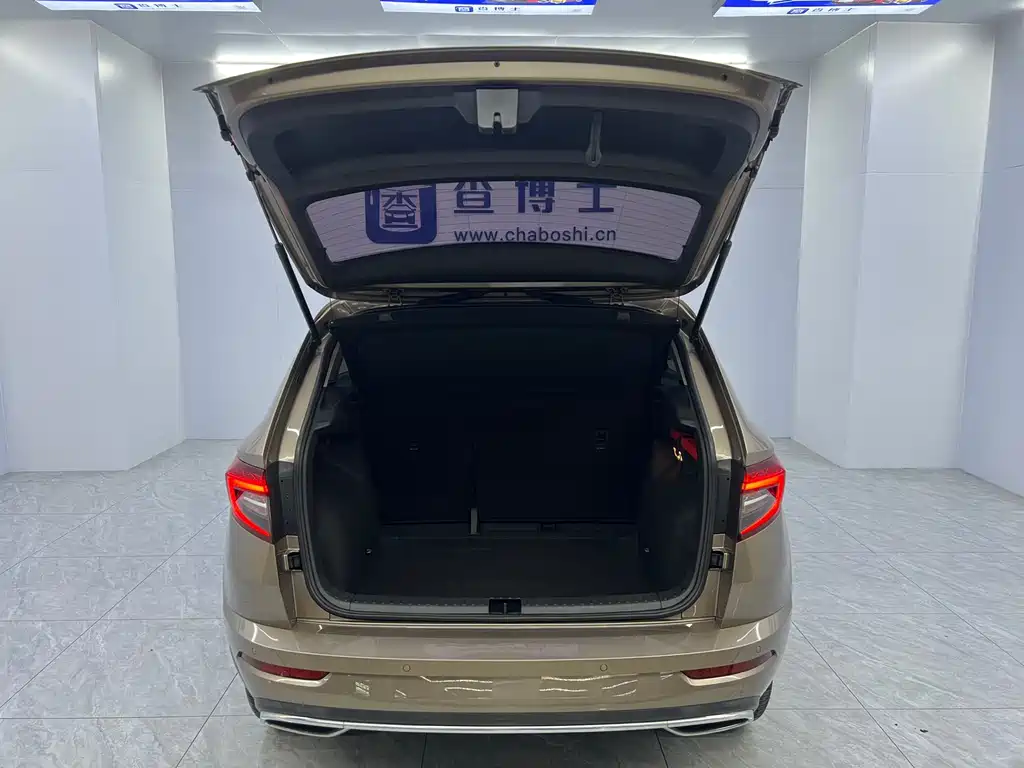 Skoda Karoq 2023 — фото 18