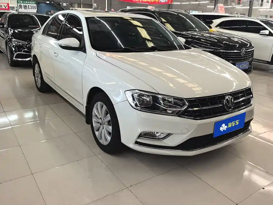 Volkswagen Bora 2016