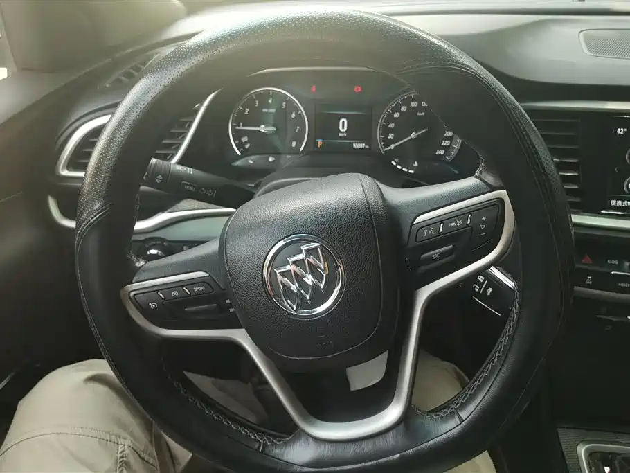 Buick Excelle 2019 — фото 15
