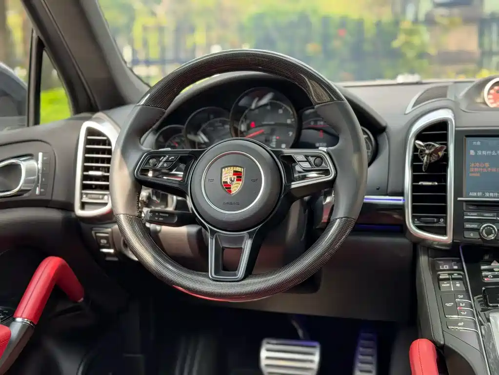 Porsche Cayenne 2012