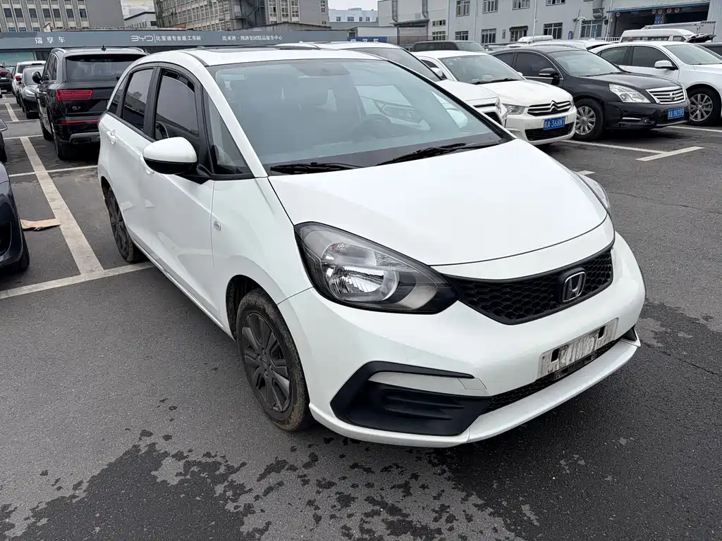 Honda Fit 2022 — фото 3