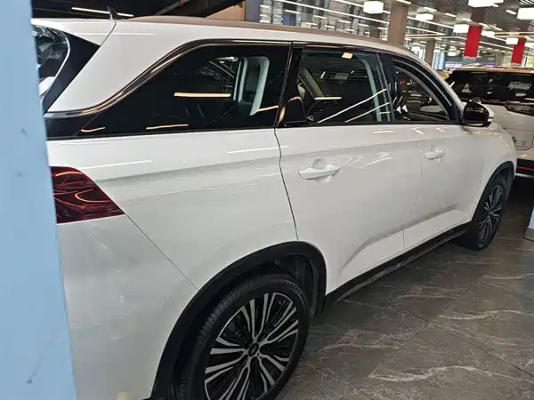 Changan Auchan X7 2021