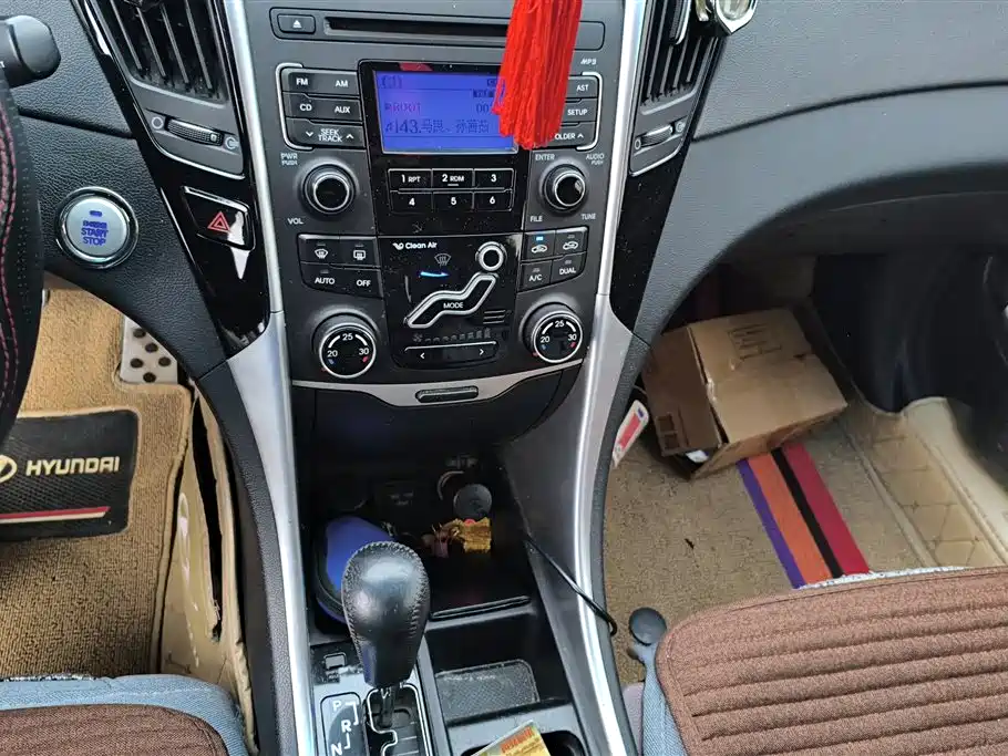Hyundai Sonata 2014 — фото 16