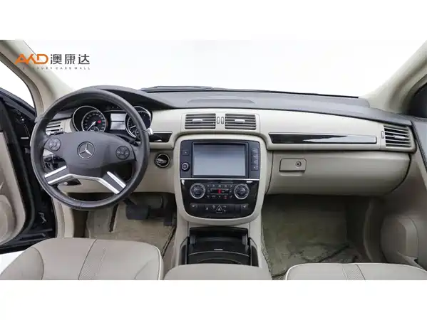 Mercedes-Benz R-Class 2015