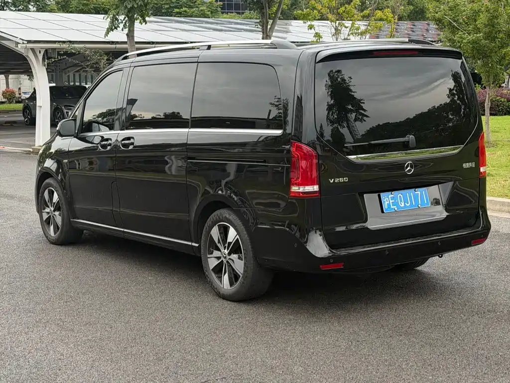 Mercedes-Benz V-Class 2021