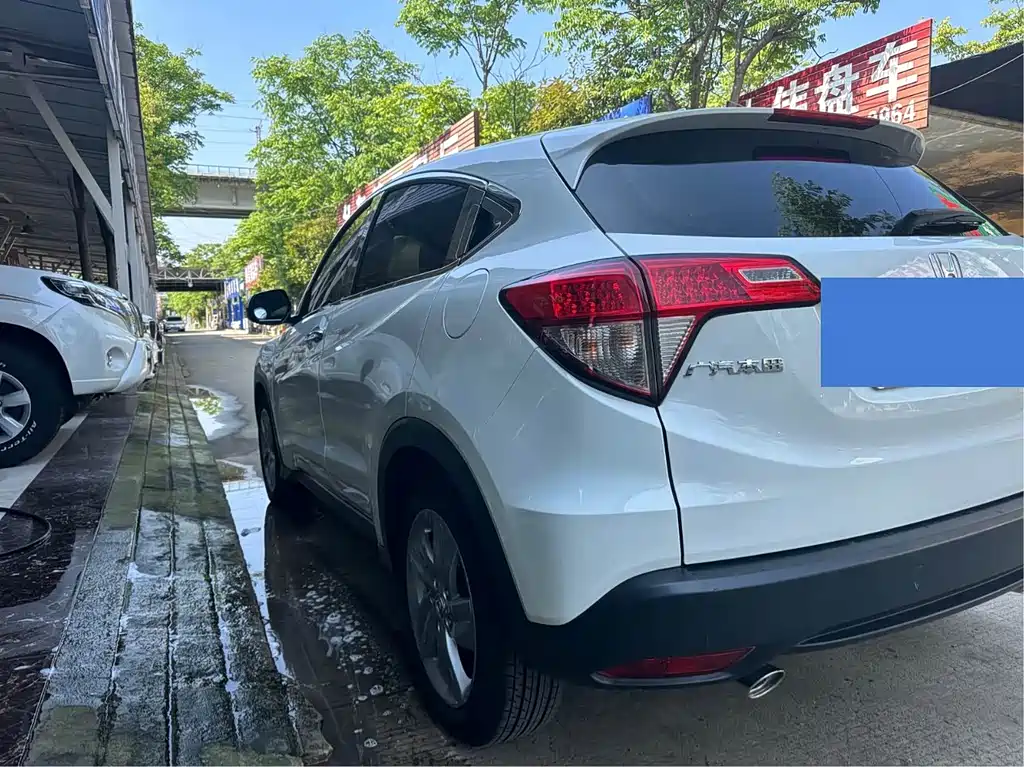 Honda Vezel 2021 — фото 10
