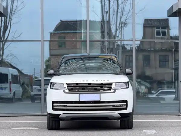 Land Rover Range Rover 2023
