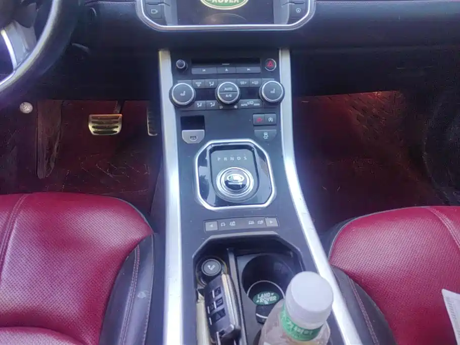 Land Rover Evoque 2016 — фото 16