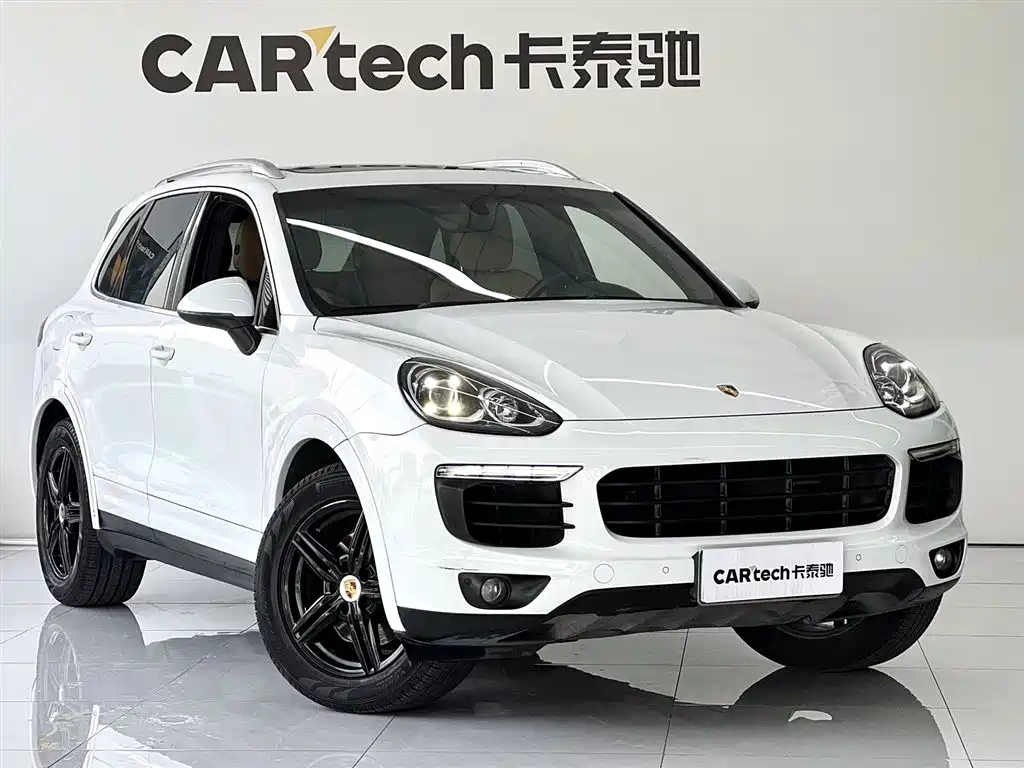 Porsche Cayenne 2016