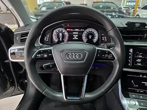 Audi A6L 2020