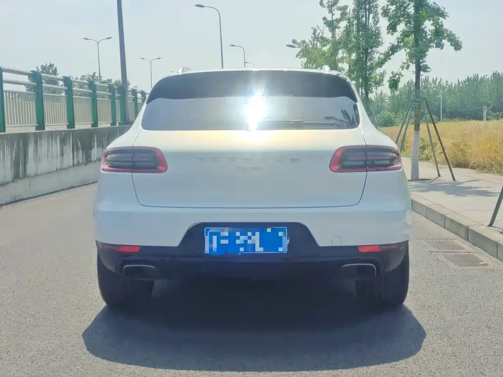 Porsche Macan 2017 — фото 6