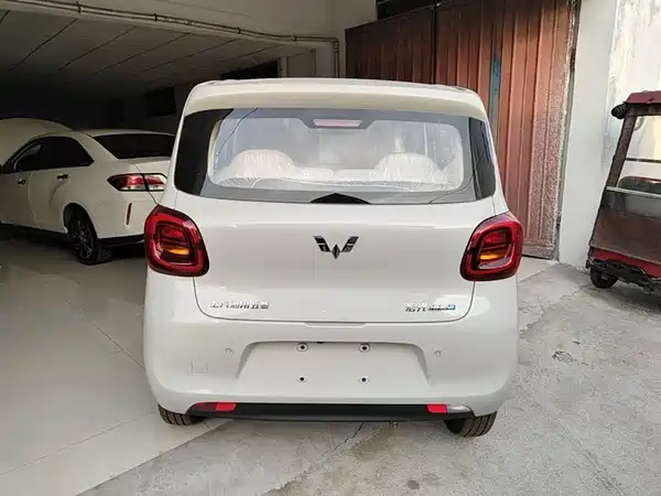 Wuling Hongguang MINIEV 2025