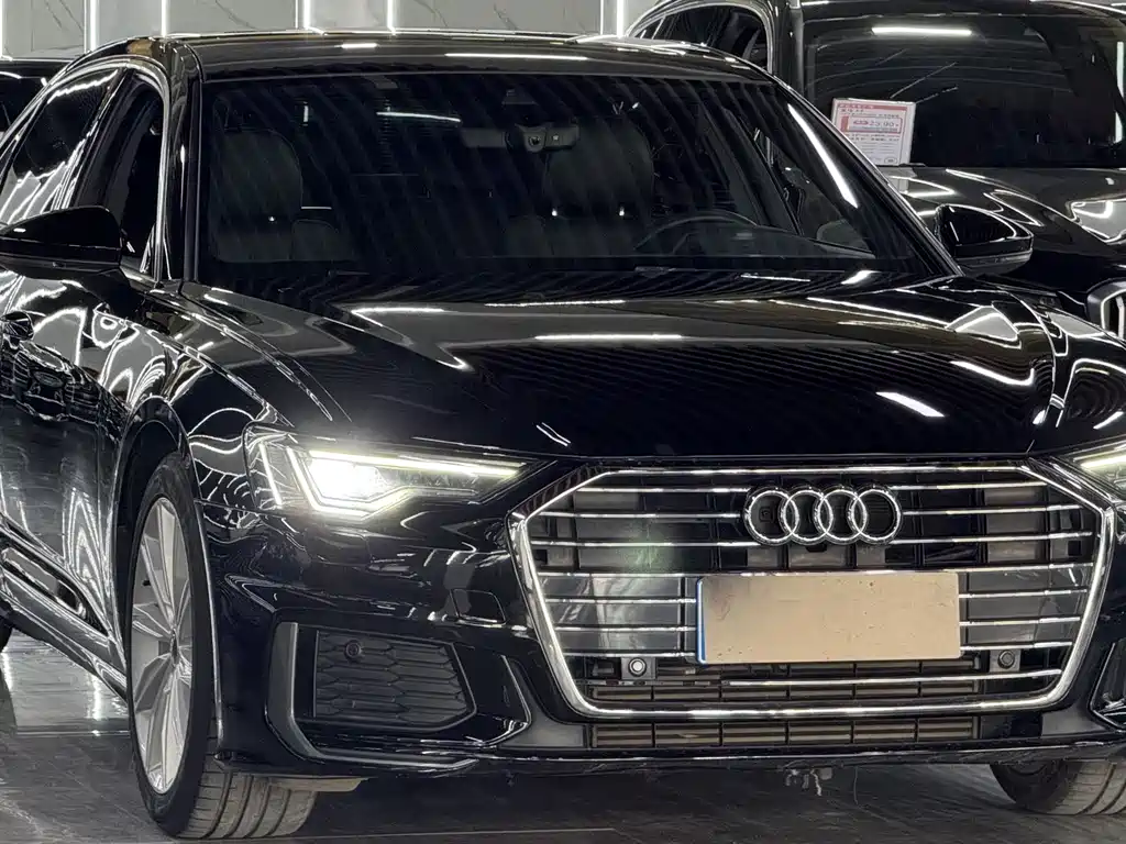 Audi A6L 2020