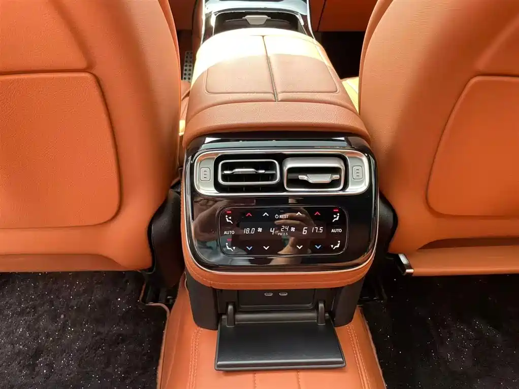 Mercedes-Benz S-Class 2022 — фото 17